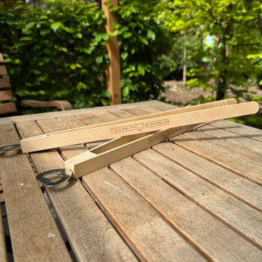 Grillzange mit Flaschenöffner